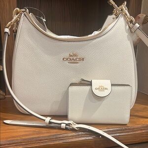 Coach White Leather Women's Bag Set